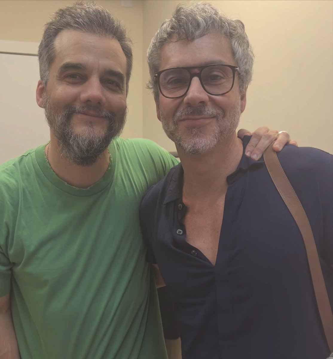 WAGNER MOURA E ALEXANDRE NERO ESSE É O TWEET