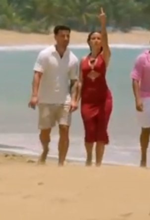 Cuando voy corriendo a la parada del autobús y el conductor me ve pero no espera. 
#LaIslaDeLasTentaciones1