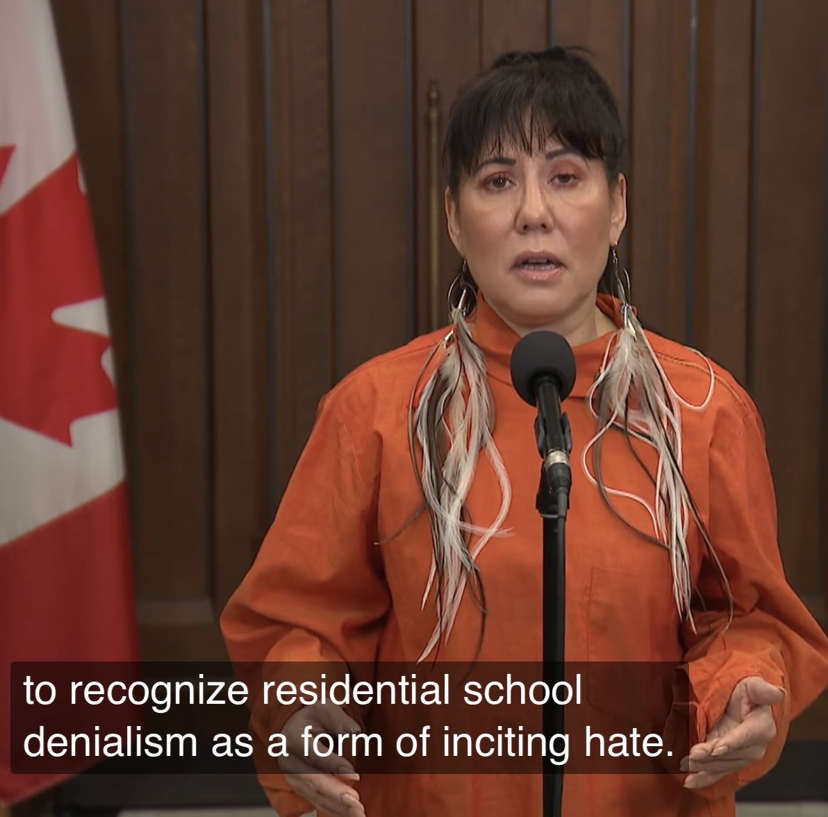 bettybloodclot's tweet photo. Buffy St.Marie 2.0 is Jewish and Chinese https://t.co/vO0s5xeM9K
