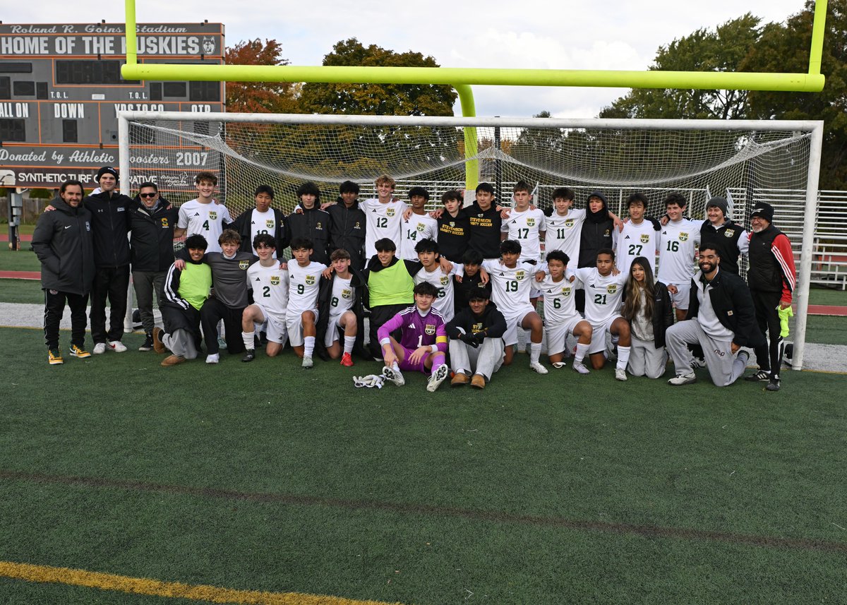 stevensonhs's tweet image. Congratulations to our Boys&apos; Varsity Soccer and Football teams on two incredible seasons! Your dedication, effort, and hard work shone throughout the entire season. Full galleries in today&apos;s Daily Digest. #seeyounextMonday