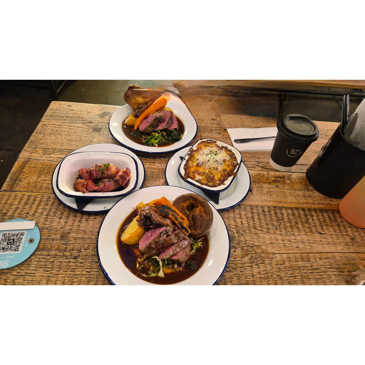 Juki_W's tweet image. La Bistroteca Sunday Roast 🥩🥕

Julaayy.blogspot.com/2025/11/la-bis…

#blog #blogger #fblog #fblogger #liverpool #liverpoolblog #liverpoolblogger #LaBistroteca #LaBistrotecaLiverpool #balticmarket #Roast #roastdinner #sundayroast #food #review #churros #Pistachiochurros #churrocherreria