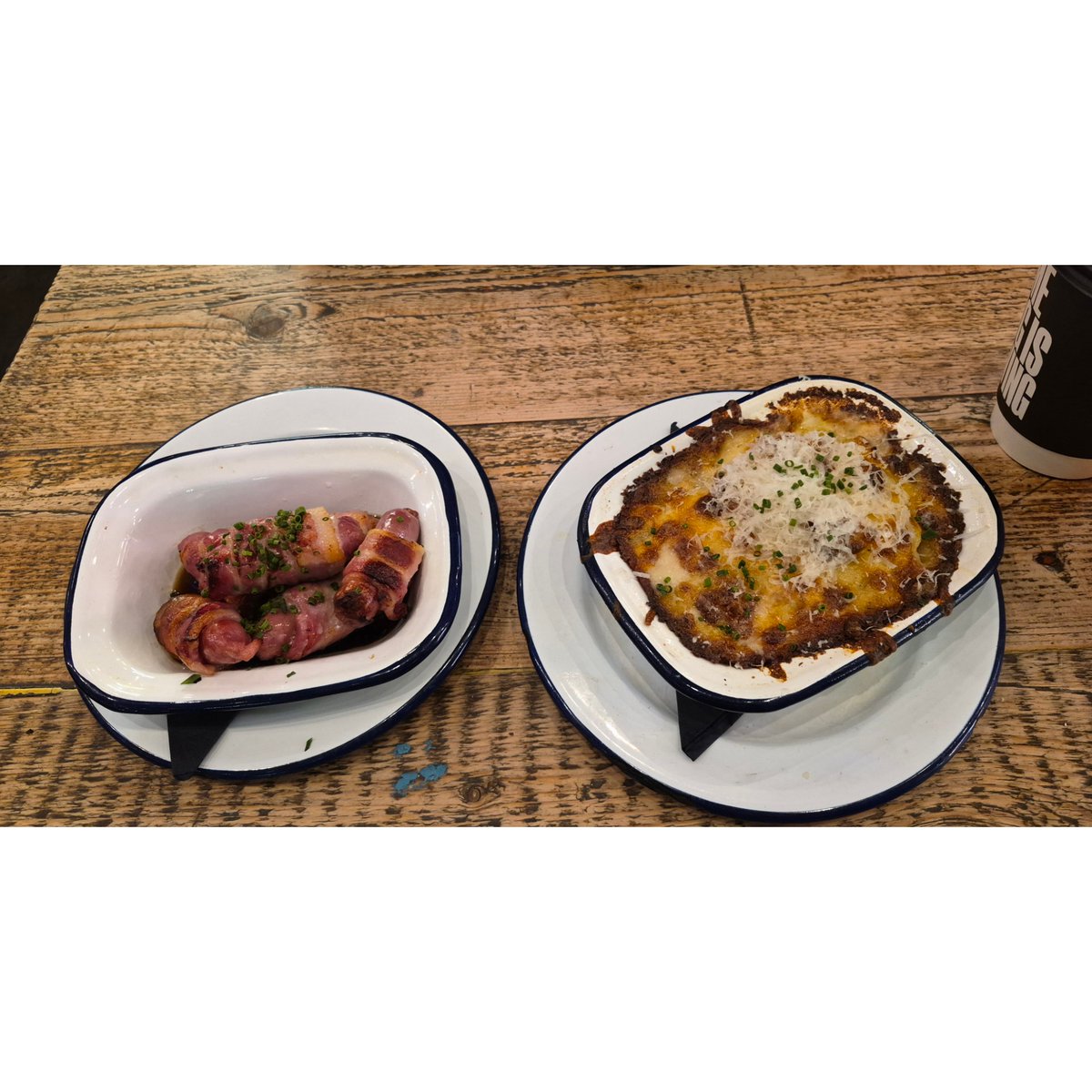 Juki_W's tweet image. La Bistroteca Sunday Roast 🥩🥕

Julaayy.blogspot.com/2025/11/la-bis…

#blog #blogger #fblog #fblogger #liverpool #liverpoolblog #liverpoolblogger #LaBistroteca #LaBistrotecaLiverpool #balticmarket #Roast #roastdinner #sundayroast #food #review #churros #Pistachiochurros #churrocherreria