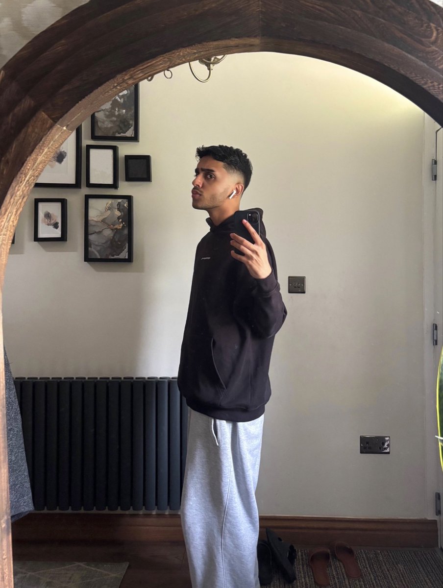 do you want the house tour ?