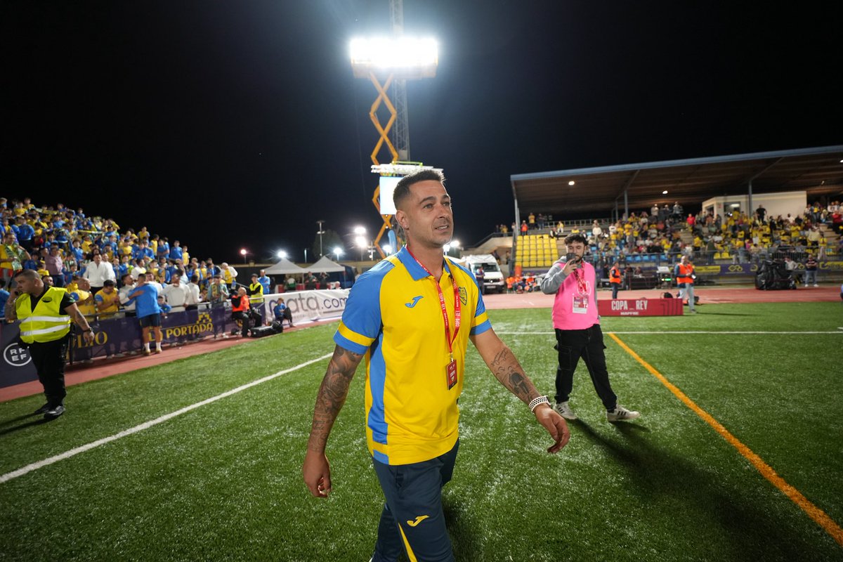 Álvaro Caballero tweet media