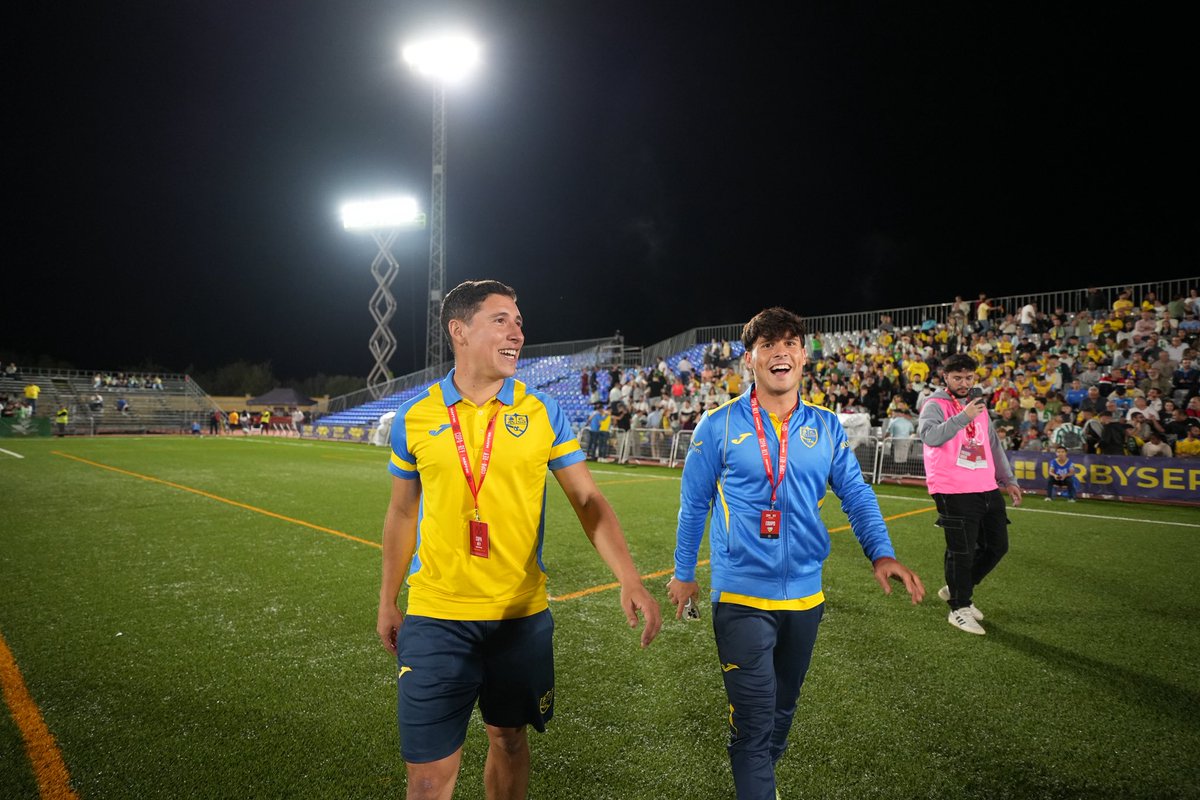 Álvaro Caballero tweet media