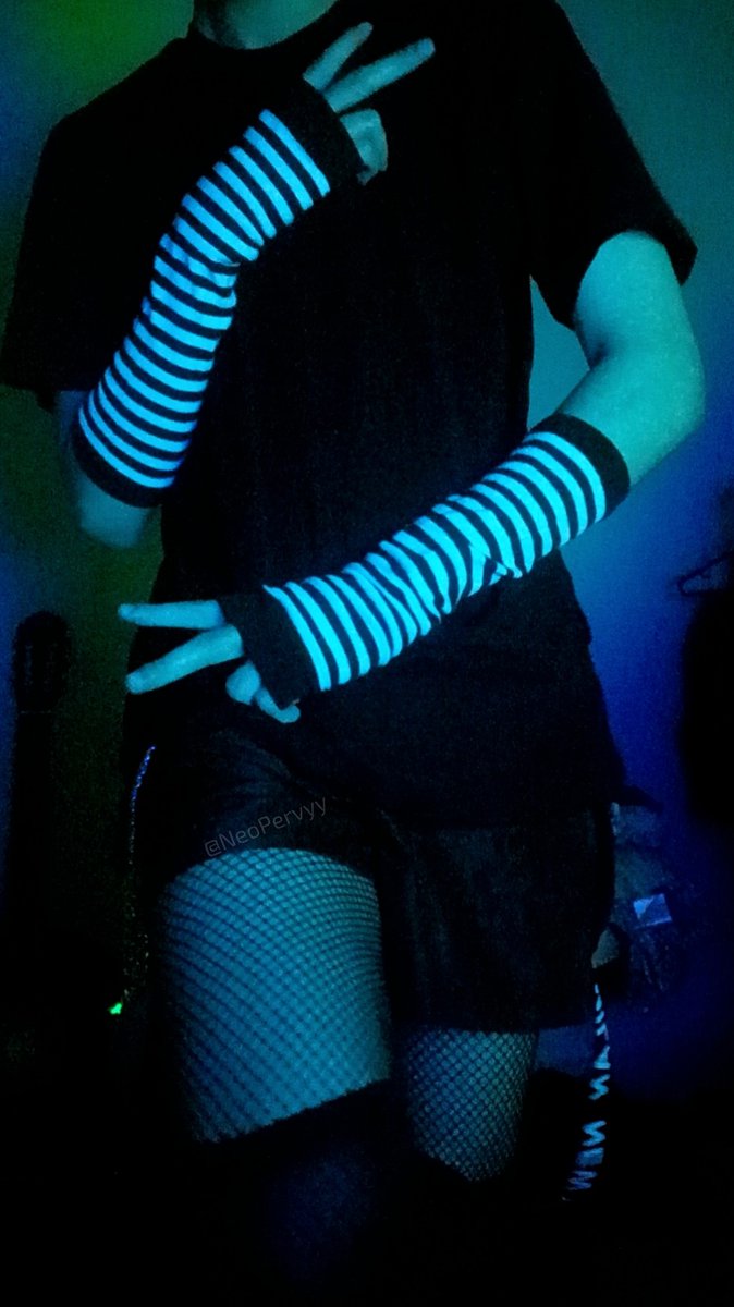 NฮฃO โฏ (old profile) tweet media