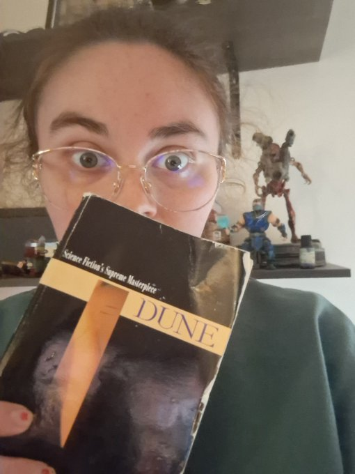 Alyssa Hazel, Page Turner tweet media