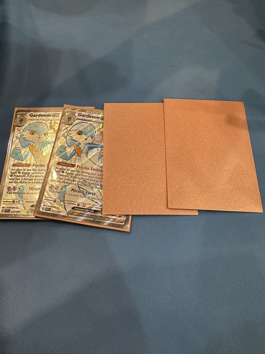 Gdansk vendors had no good options for sleeves but luckily my good friend <a href="/hmichael492/">hmichael 🔜 EUIC 🇬🇧</a> sorted me out with some duelspecs. They were really good and lovely colour too