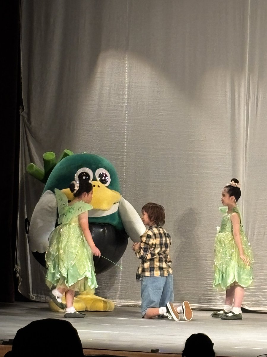 koshigayan's tweet photo. 公演は、大きな拍手をいただき、終演いたしました。

ご来場くださった皆様、ありがとうございました♪
またお会いしましょう！

#劇団コシガヤン
#彩郷戦士コシガヤン https://t.co/Acu1NgtG9q