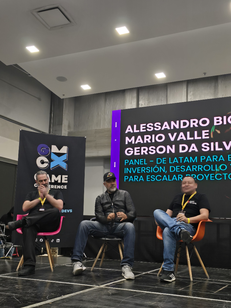 oscarbpgames's tweet image. Las conferencias en GCMX 2025 estuvieron nivel jefe final 🔥🎮 Tener a leyendas como Esteban Maldonado, Jason Dela Roca, Mario Valle y Gerson Da Silva compartiendo sabiduría fue un lujo total 🤯💡 ¡Salimos con el cerebro explotado y el hype al 100%! 🚀✨ #GCMX2025 #GameDevLatam