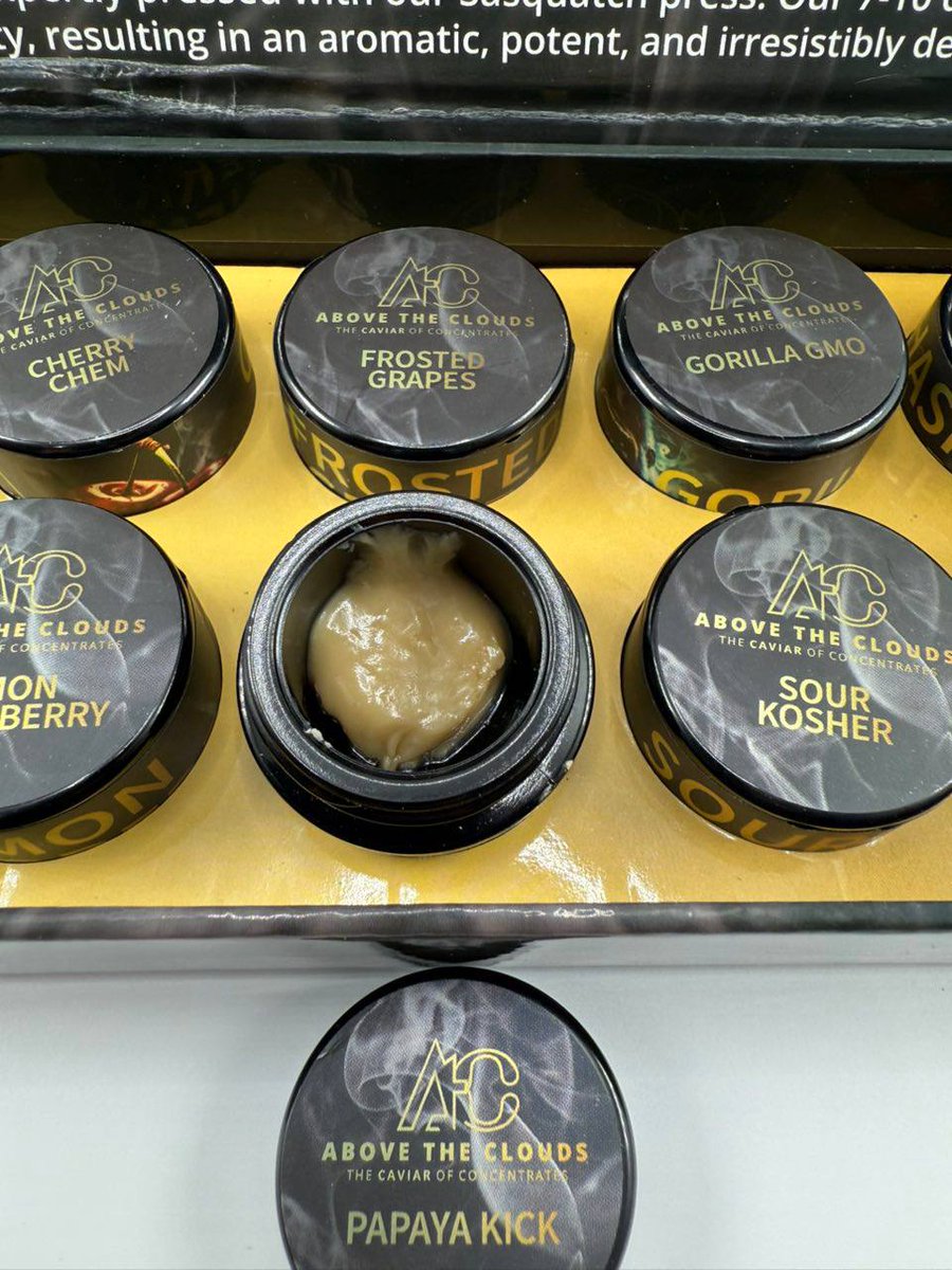 mrseshed's tweet photo. ATC rosin 
Half oz-350
1oz-700
2oz-1300
4oz-2200
Dm for more https://t.co/aO9gwLPYNV