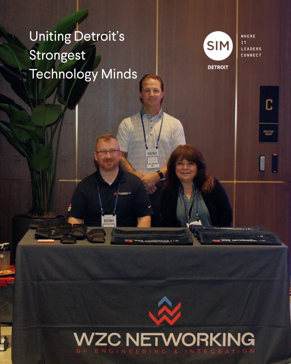 WZCNetworking's tweet image. What an incredible day connecting with Detroit&apos;s finest IT leaders at the SIM Detroit Leadership Summit! The energy was unmatched. Inspiring to be in a room so focused on the future of tech, AI, and innovation.

#DetroitTech #ITLeadership #Networking #TechTips #ITNetworking