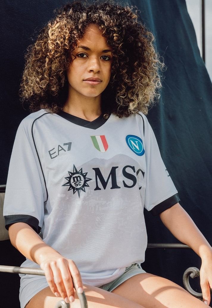 Shirt_Disciple's tweet image. 🇮🇹 CFS Stock Drop 🇮🇹 

SSC Napoli
23/24 Away
All sizes

£36 with code CFS10

👉 classicfootballshirts.co.uk/2023-24-napoli…

#sscnapoli #napoli #ad