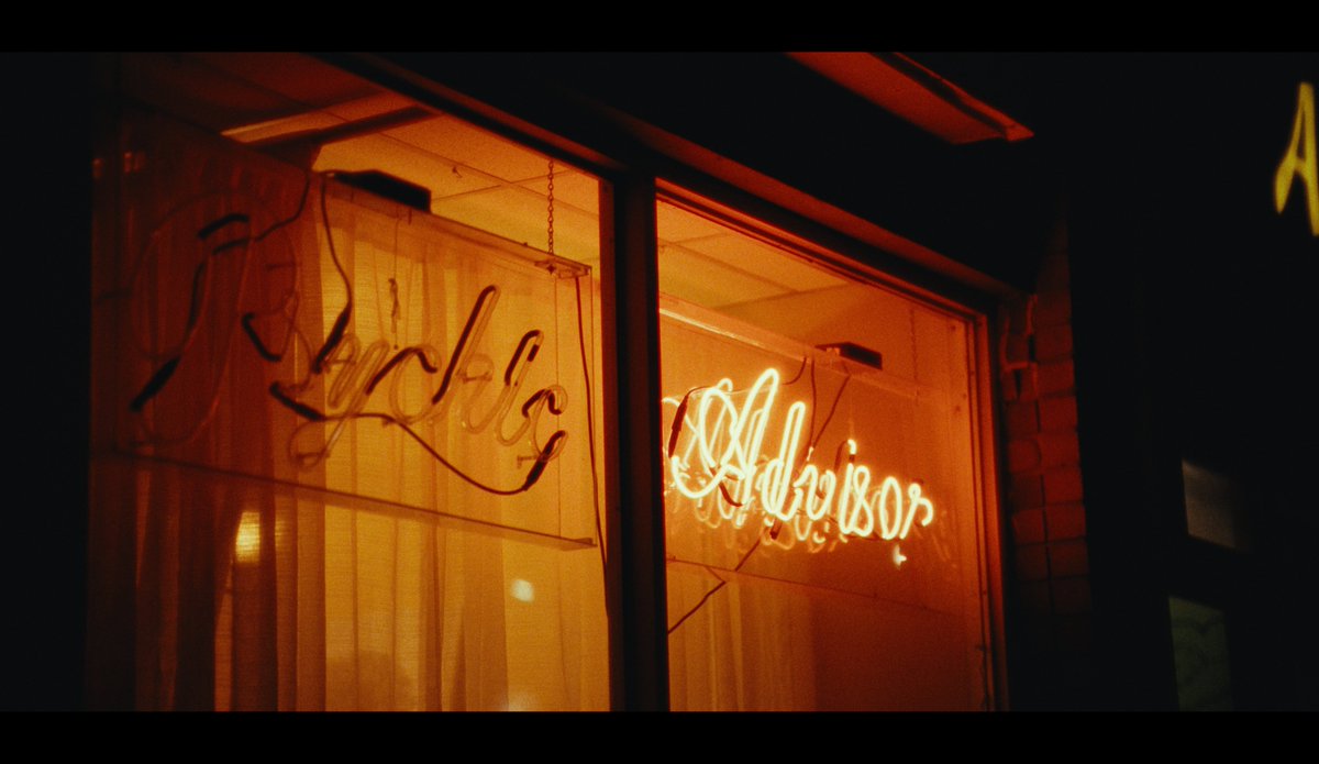 imPatrickT's tweet image. glow in the dark