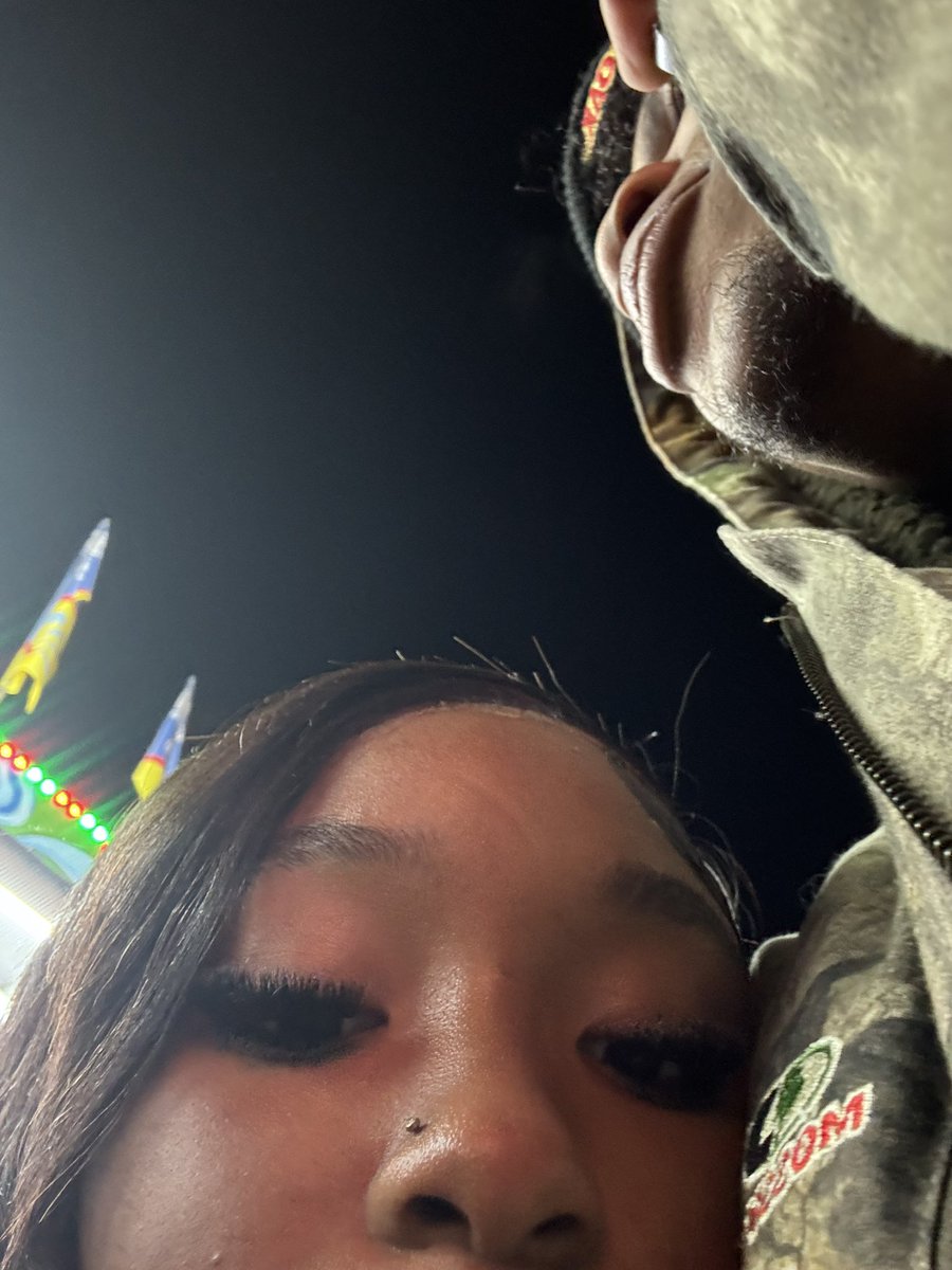 back3ndmike's tweet image. but you know that real niggas capitalize off anything  #ykthatt