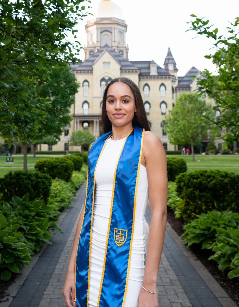 WNBAtalk's tweet photo. Congratulations to Natalija Marshall on graduating high school today! https://t.co/0ZxrvSWdJg