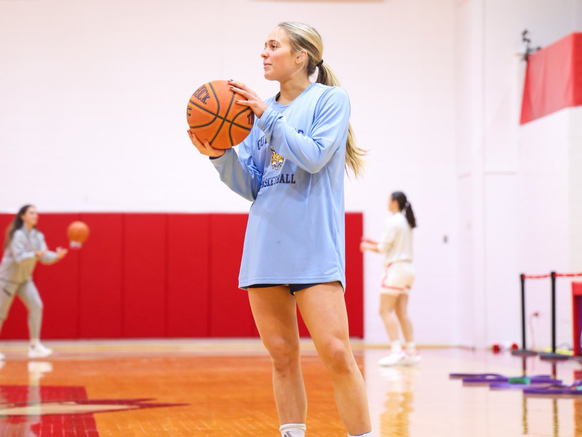 𝘼𝙡𝙡 𝙀𝙮𝙚𝙨 𝙤𝙣 𝙏𝙞𝙥𝙤𝙛𝙛 😼 

#BeGreatToday