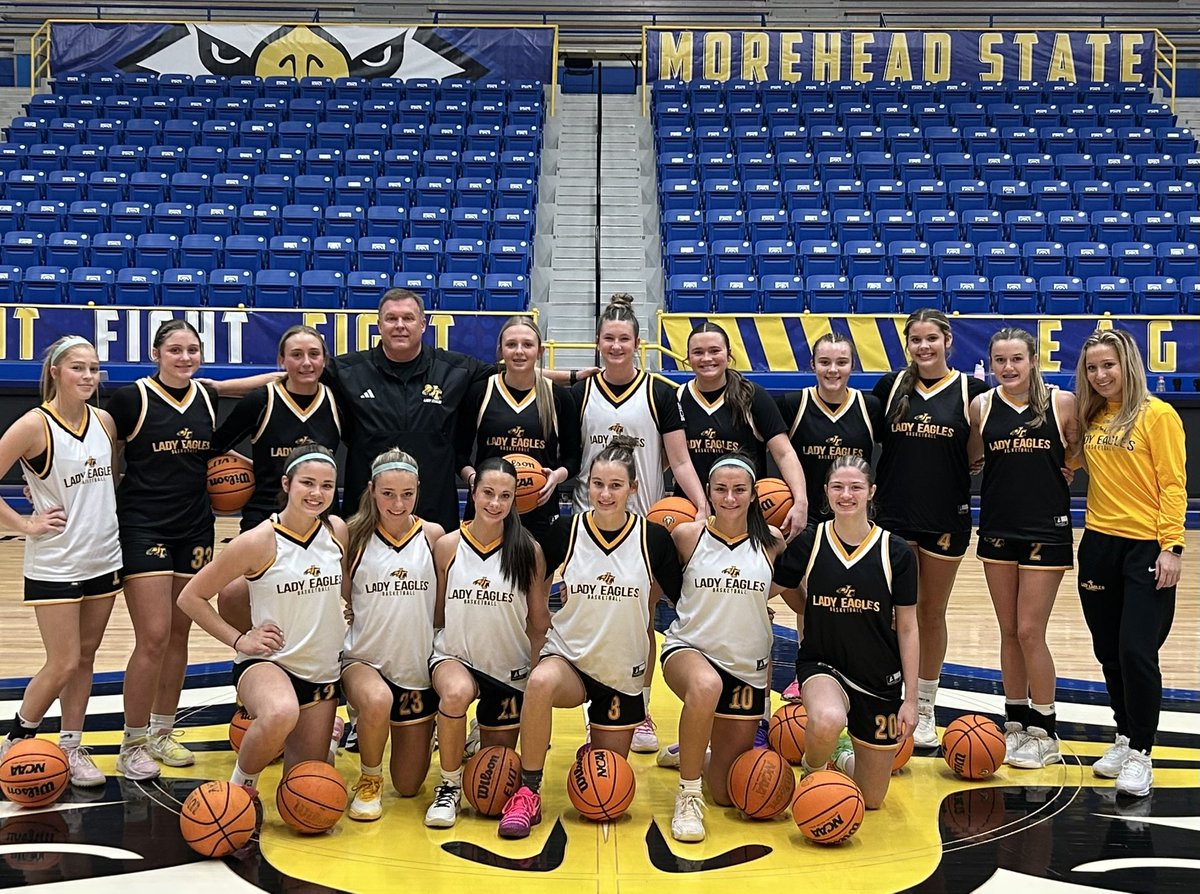 Lady Eagles had a great workout and visit at Morehead State University today.