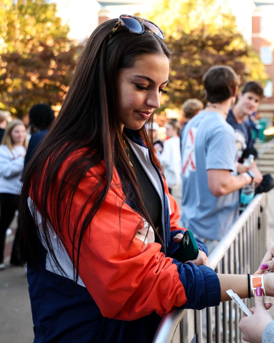 cant wait to party with 9000 of our closest friends🎉