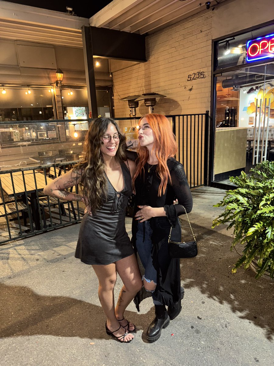 stacevibes_'s tweet image. Level 30 unlocked: and I don’t plan on slowing down 💃🏽😏