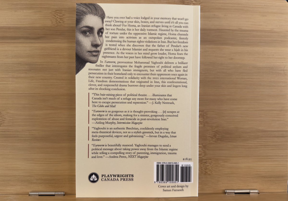 این نخستین بار است نمایش‌نامه‌ای از من پیش از انتشار به زبان مادری‌م به  انگلیسی منتشر شده است. 
سپاس‌گزار خواهم بود این نمایش‌نامه را بخوانید و اگر کسانی در اطراف‌تان می‌شناسید که دوست‌دار نمایش‌نامه و تئاترند این کتاب را به آنان هدیه بدهید. 
طراح جلد:‌ سامان فرزانه
#earworm