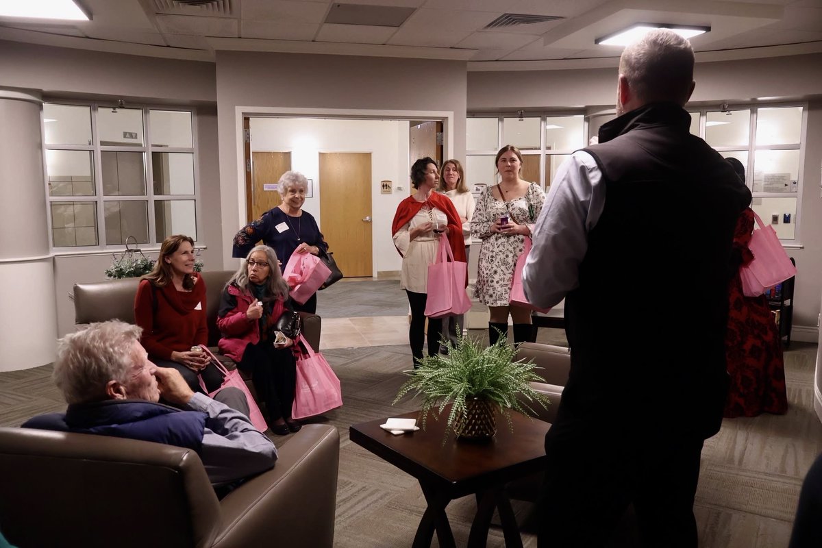 Thank you all for an amazing evening at the LUH Foundation's Chamber After Hours event last Thursday, Oct 30th! Hosted at Longmont United Hospital- we highlighted 7 of our key service lines/programs as well as dedicated and blessed our new patient family rooms and kitchens! 🙌