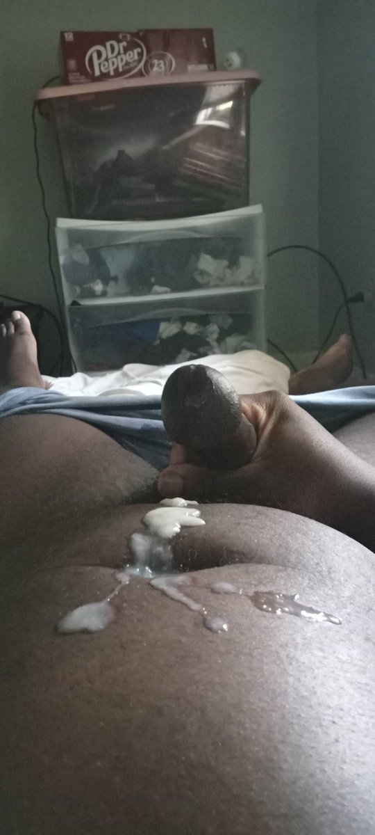 Ive decided that I'm not gonna participate in no nut November this year, it just feels so good to cum