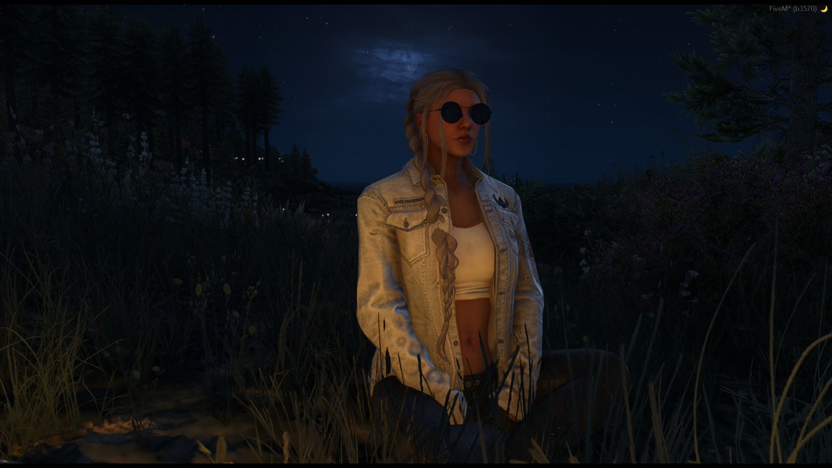 Girl's Night: Special Edition! See you in about 30, yes?
twitch.tv/brite_side