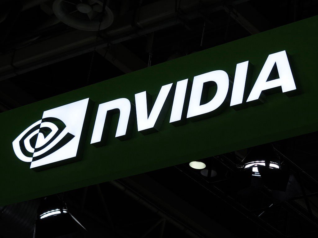 NVIDIA $NVDA JUST GOT ANOTHER NEW WALL STREET HIGH PRICE TARGET

Loop Capital today raised its price target on Nvidia up to $350 from $250

At $350 Nvidia would be worth more than

$8.5 Trillion
