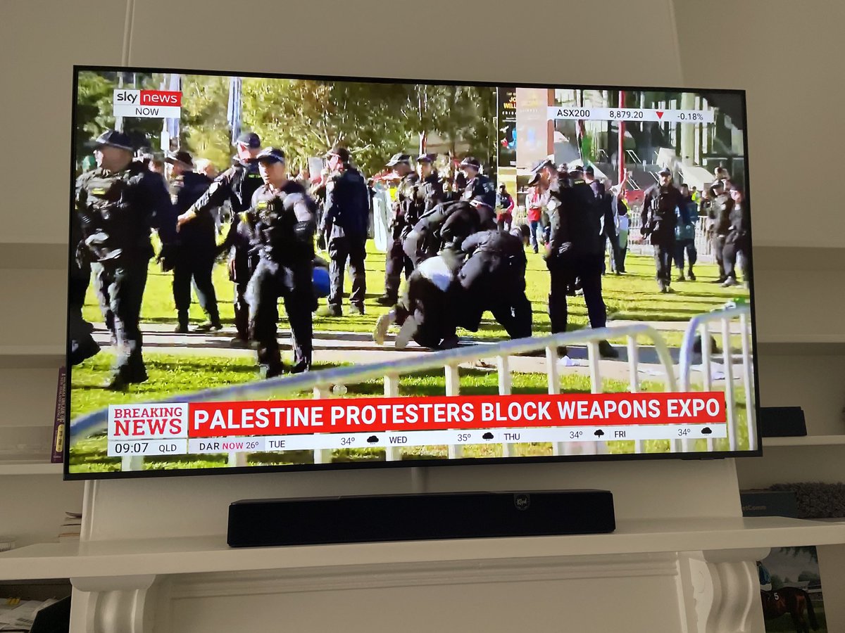 These  F..k wits are a disgrace Another excuse to protest They would protest on the sun coming up