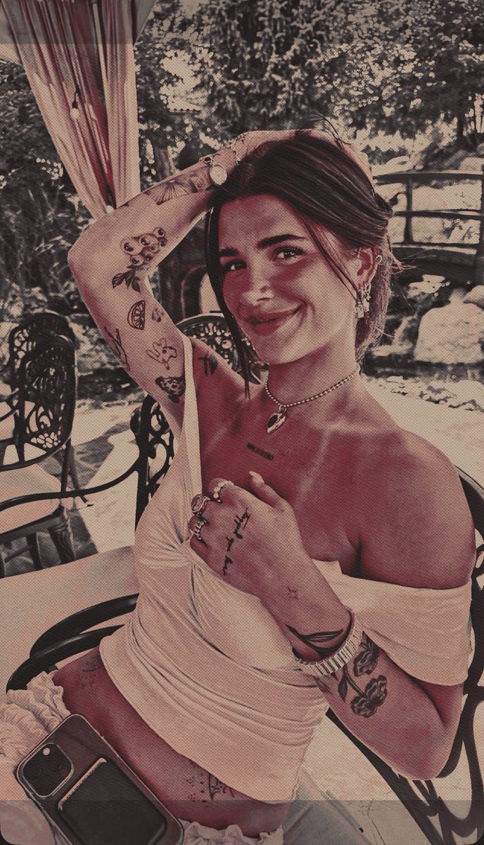 staticdecayed's tweet image. ⠀
⠀⠀⠀⠀⠀⠀⠀⠀⠀⠀⠀⠀⠀⠀𝐩.𝐨.𝐯 :
                                     𝗱𝗮𝗻𝗶 𝘃𝗲𝗴𝗮 𝗈𝗇 
                                  𝗒𝗈𝗎𝗋 𝖼𝖺𝗆𝖾𝗋𝖺 𝗋𝗈𝗅𝗅⠀⠀
⠀⠀⠀⠀⠀⠀⠀⠀⠀⠀⠀⠀⠀⠀