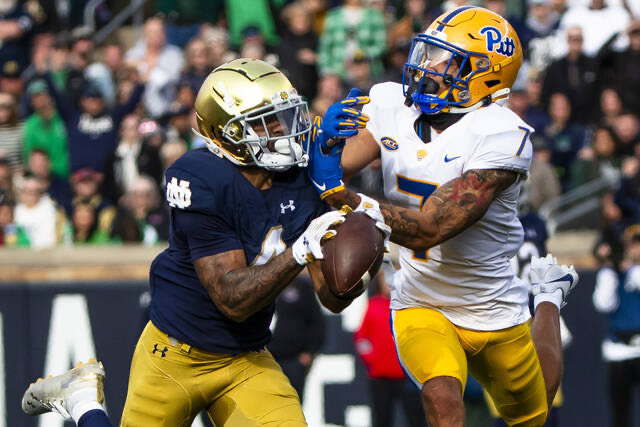 El kickoff inicial del juego entre los 
#IrlandesesPeleadores y #LasPanteras de <a href="/Pitt_FB/">Pitt Football</a> será a las 11:00 am (centro). Sábado, 15 de noviembre. Acrisure Stadium, Pittsburgh, PA. #NDenEspañol #GráficoSports <a href="/rocksportsnet/">@rocksportsnet</a>