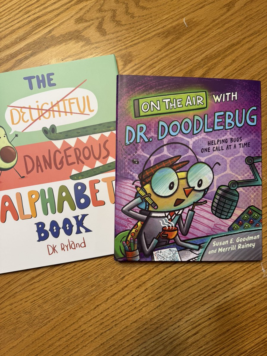 Jennifer Halbur 🤓📚💜 tweet media