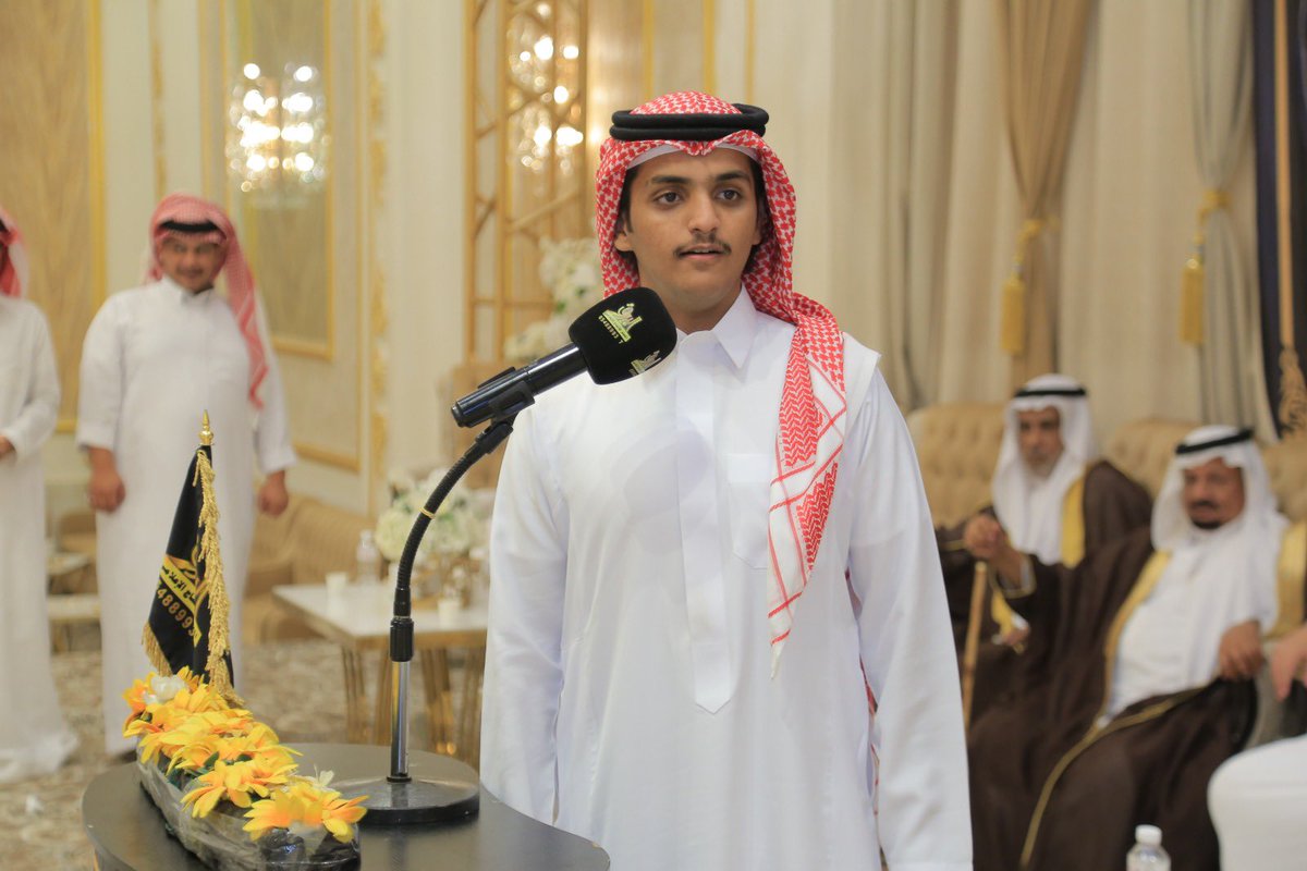 القاف الرابع من #حفلة_مكة
.
منصور السالمي🎤 سويعد الرزمي
<a href="/Alsalmi515_/">منصور الهذلي</a> <a href="/abo_saad_2030/">سويعد سعد الرزمي</a> 
. 
youtu.be/xlulxy7VjA8?si…
.
قصر السفير 1447/5/12هـ
.
تغطية | البيرق المميز