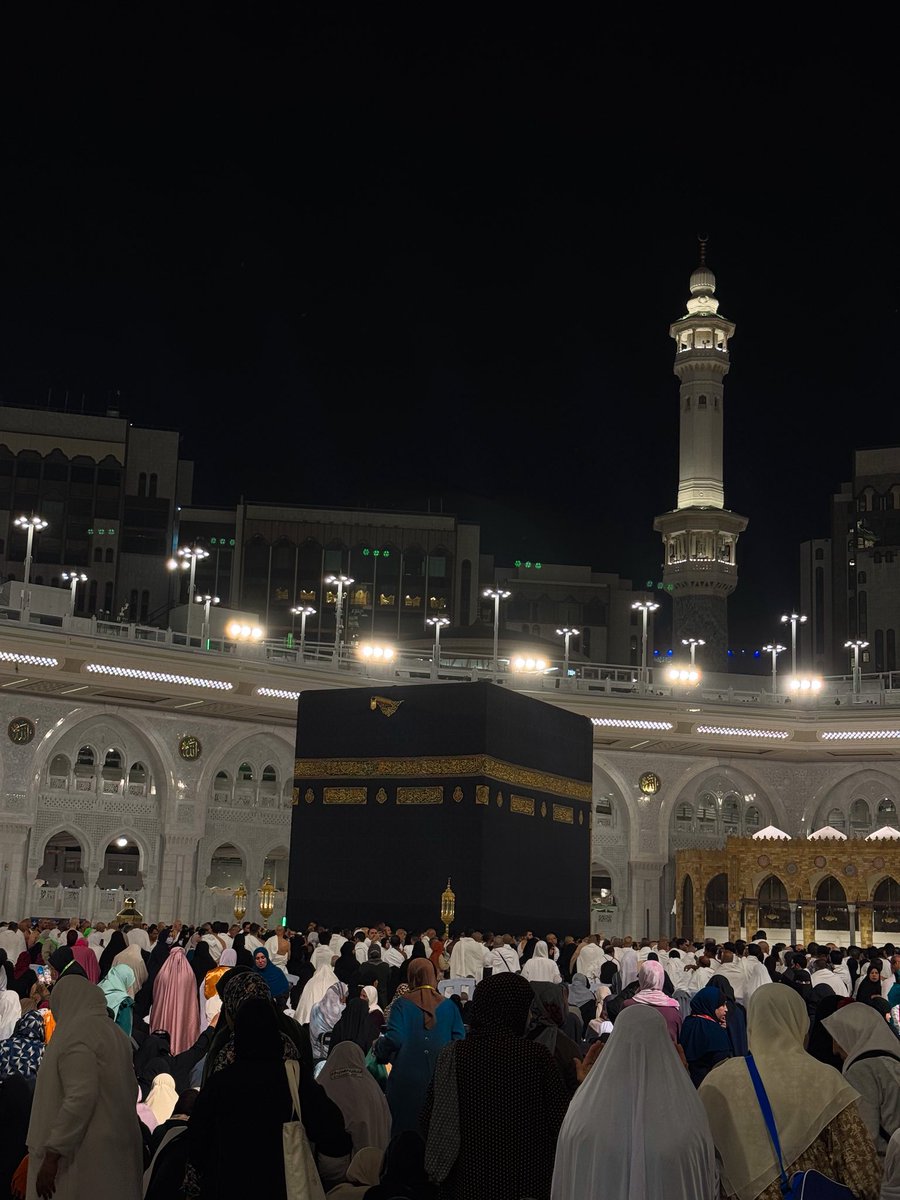 Arvbne's tweet image. Qu’Allah nous invite 🥺🤲🏻