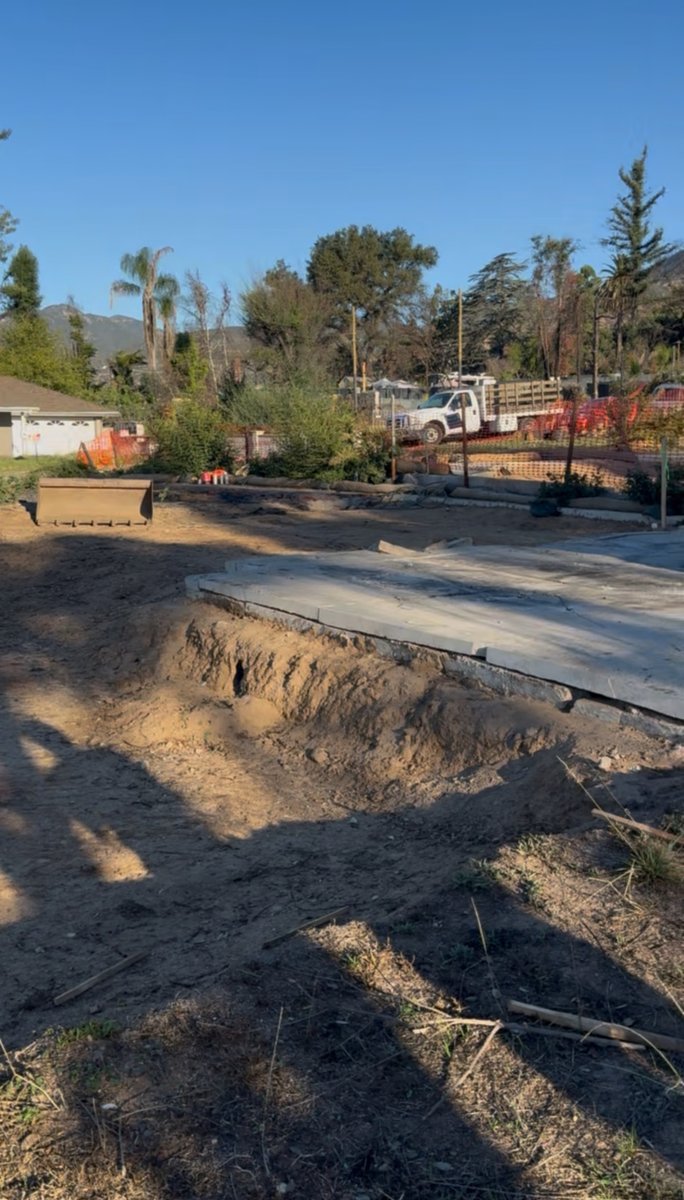 RebuildAltadena's tweet photo. From sunrise to starlight, 🌟  Our community-led approach means neighbors helping neighbors through every phase of recovery. 
When we rebuild together, we don't just restore homes we strengthen the bonds that make Altadena home. 🏡💪
#RebuildAltadena  #AltadenaRising https://t.co/uUisqn5LoJ