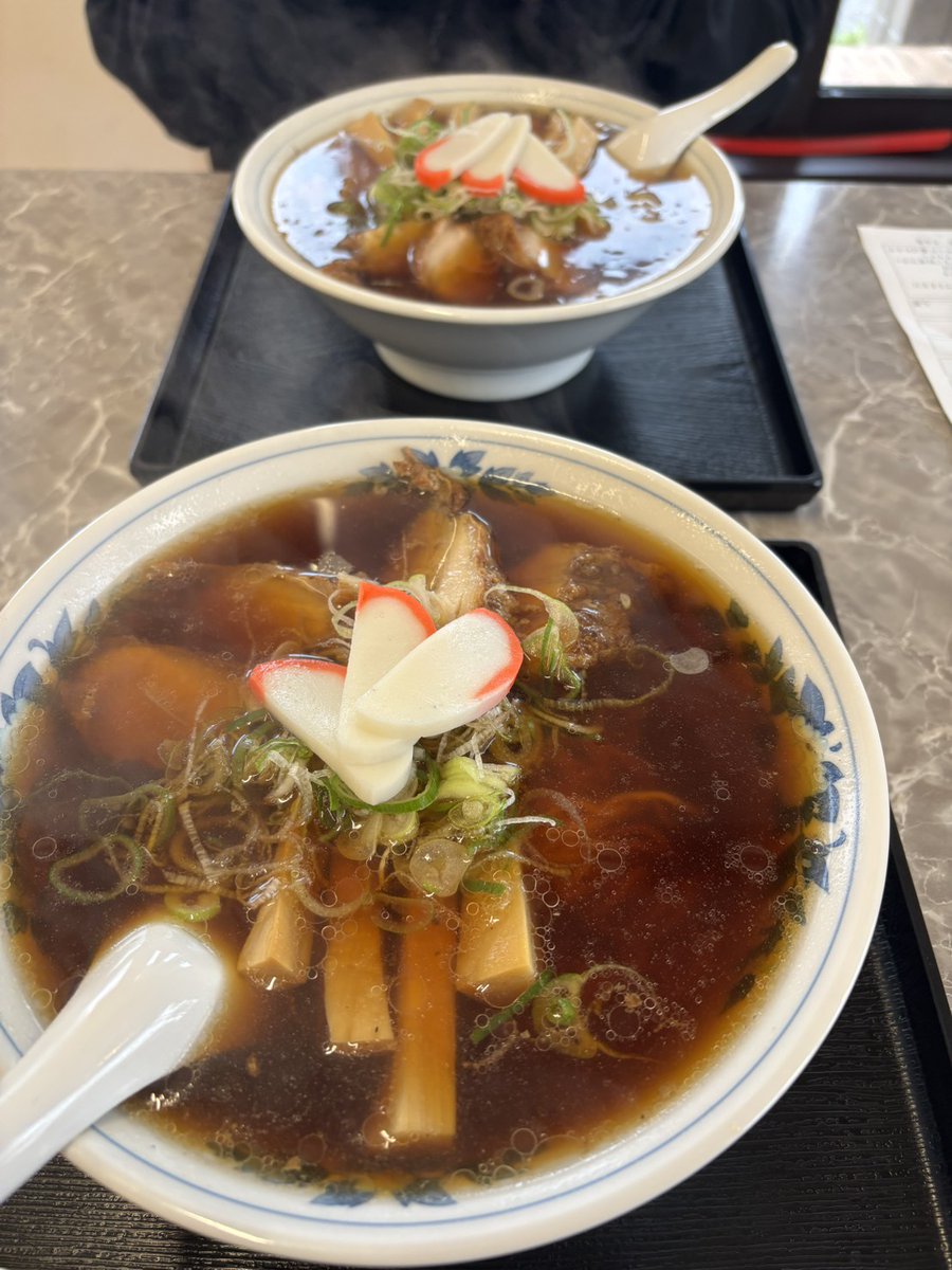 yorokobi_p's tweet image. おはようございます！！

＃長野市　は曇りでめっちゃ寒いです🥶

山の方では雪が降ったとか❄️

そんな寒い日はラーメンで決まり！ってことで、昨日は　＃大石屋　さんにお邪魔しました。　

今日もご御安全に😁⚠️

#企業公式相互フォロー 
#企業公式が朝の挨拶と天気を言い合う
＃長野グルメ
#信州