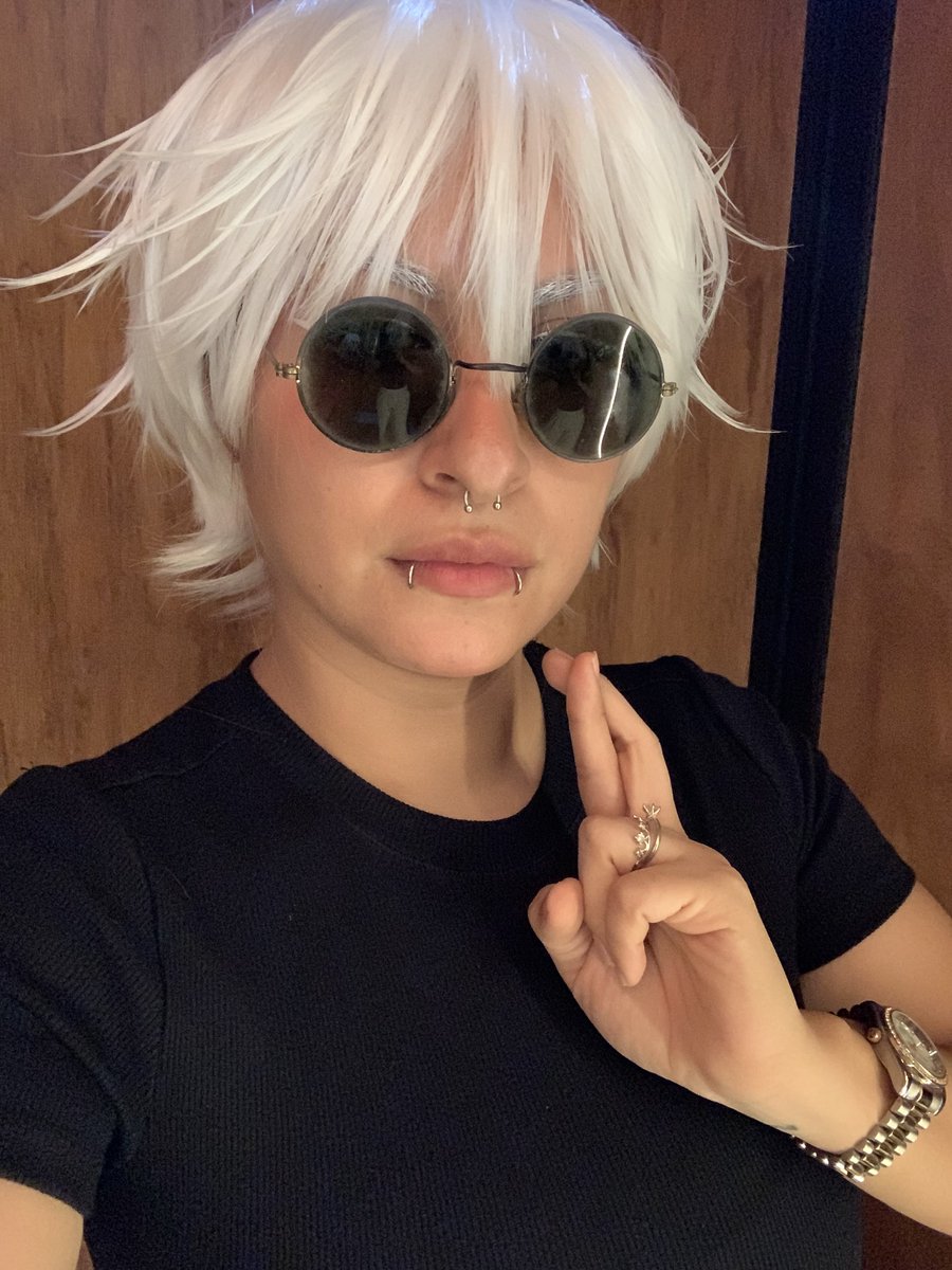 Ferdyvc_'s tweet photo. Hice cosplay de Gojo Satoru y me encantó, me veían bien guapo hermoso sabroso delicioso sisisi ❤️‍🔥 https://t.co/pTRe7VOSyC