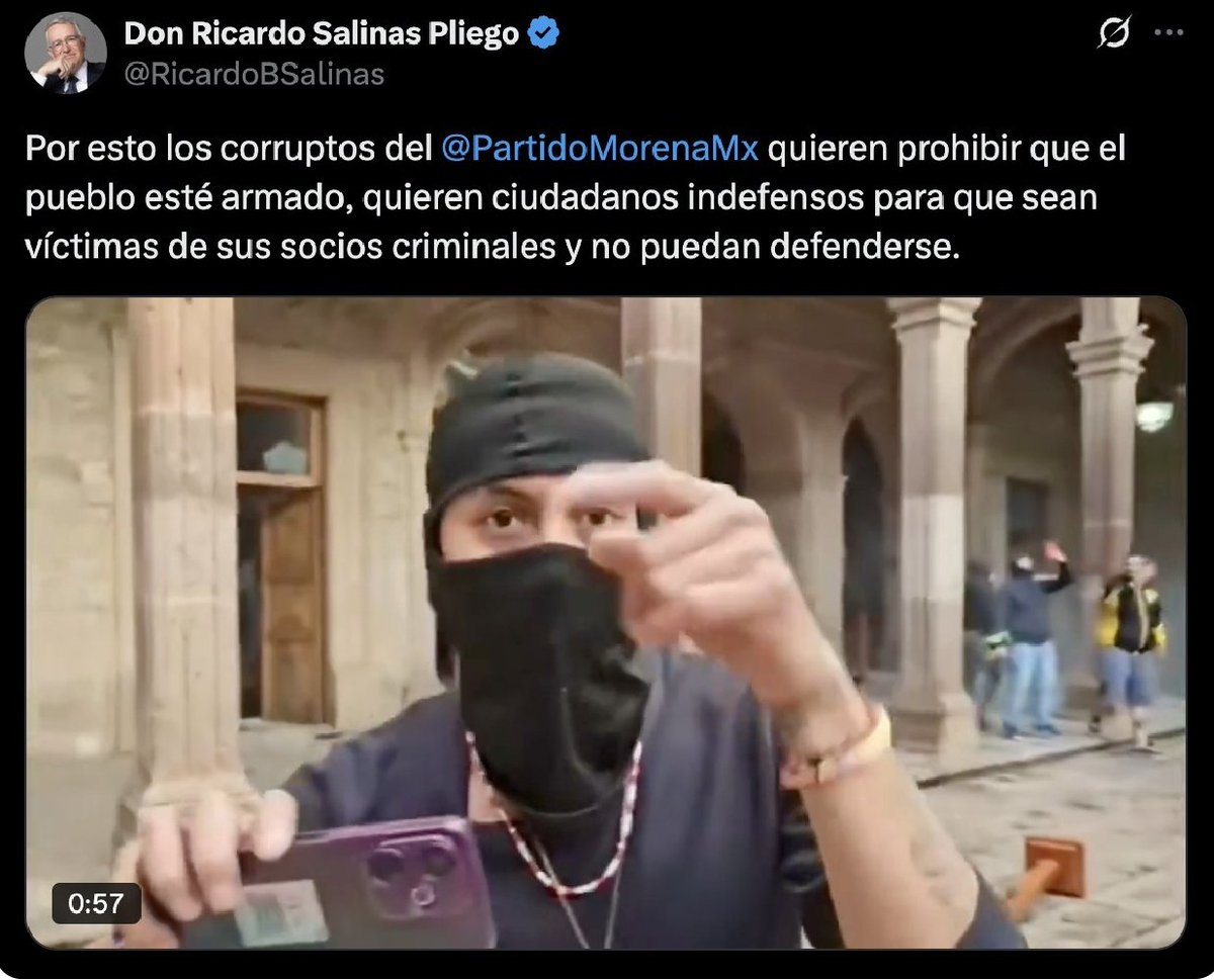 <a href="/ChicShion/">Shion</a> Perfecto!.
LA DERECHA se quejaba de los -abrazos y no balazos.
Ahora q estan atrapando a estos santos delincuentes, a estos de grupos de choque, se quejan igual, diciendo los estan reprimiendo.

Esos que estan destrozando son gente marrullera, pagados por la DERECHA.
El sobrino👇🏻