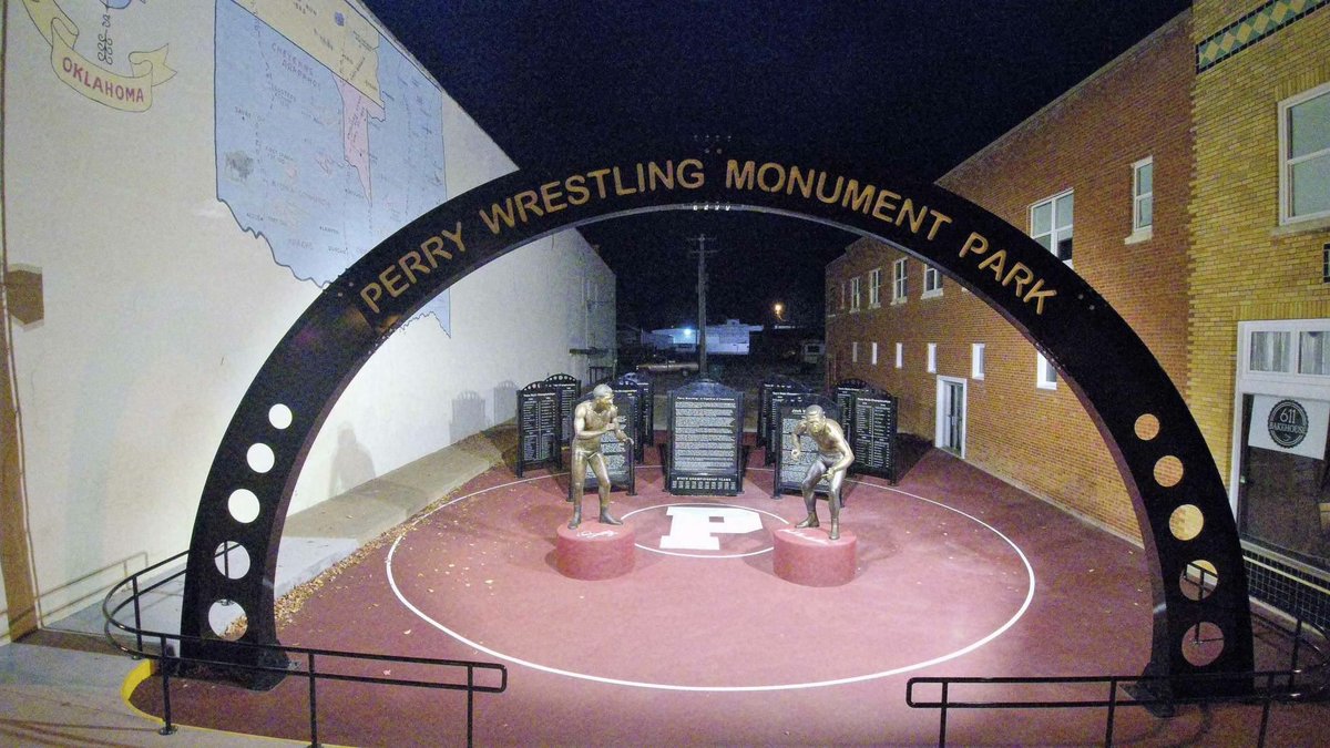 Great sign for sure and many wrestling towns have much to celebrate, especially in OK. 

I hope all wrestling fans will travel to Perry, OK and see the Perry Wrestling Monument Park.