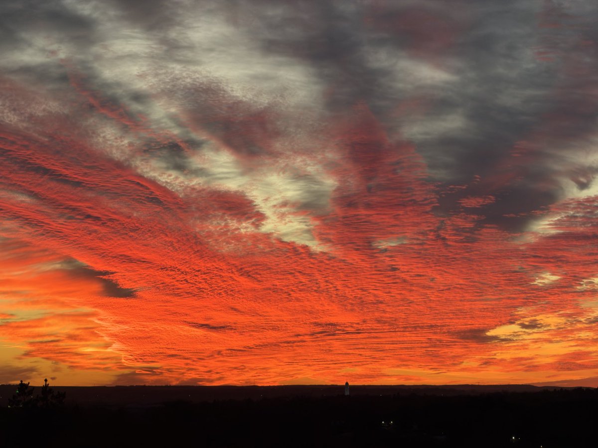 Ok #ndwx wow!! ⁦<a href="/NWSBismarck/">NWS Bismarck</a>⁩