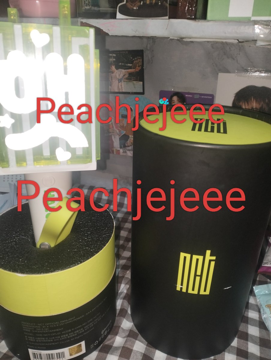 peachjejeee's tweet photo. WTS ALL ABOUT NCT 

•wts lightstick nct vers 1 320k full, pernah dipakai konser sekali
•wts album btfm nct 127 incl poster 70k
•wts album nct dream hot sauce incl poster 65k

>bisa co oren🍊
>sda📍
-cond? cdm https://t.co/ooew5AECEr