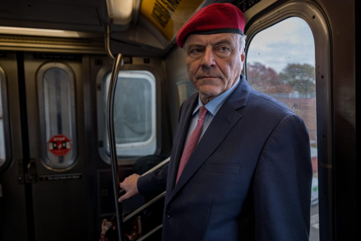 Let’s get real — a vote for Sliwa is a vote to make Mamdani mayor trib.al/icw5EKz