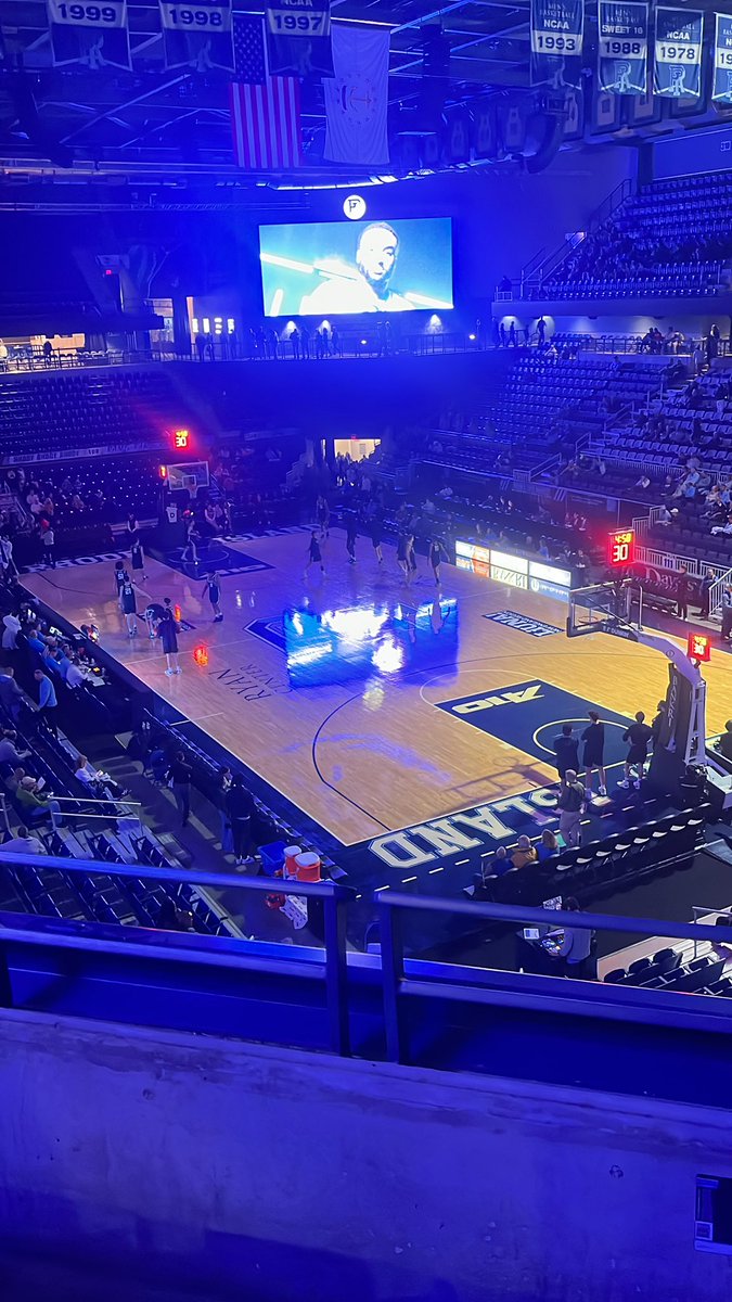 nj_401's tweet photo. Best seat in the house
#RamsRamsRams πππ https://t.co/igVhMYMNWd
