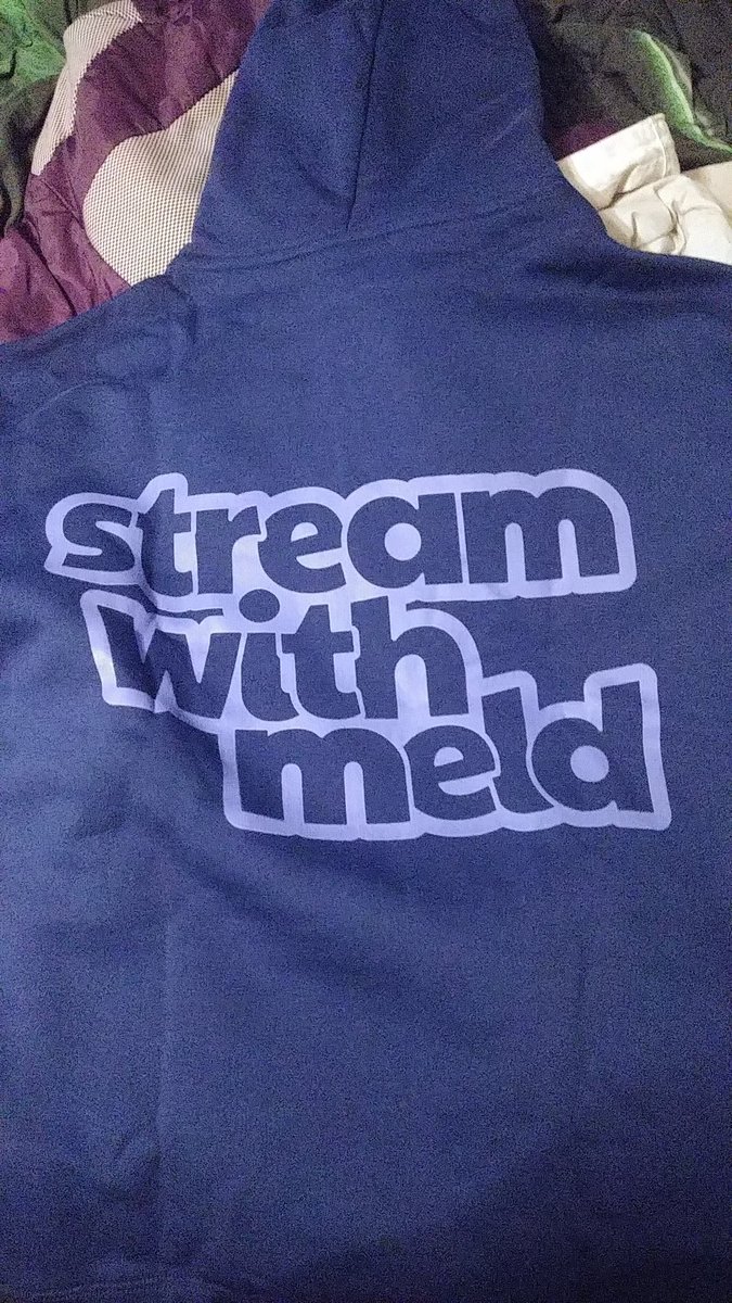 BakdTatr's tweet photo. Guess who got their @StreamWithMeld sweater!!!

Its so freaking comfortable!!!

Thank you again Meld for the amazing opportunity so many of us were able to take part in with #LIVEAF 
Although it was a shame i could not claim the stream deck (do to rules that i had missed) i REALLY appreciate this! Can't wait to rep Meld EVERYWHERE along with my LiveAF t-shirt!!!