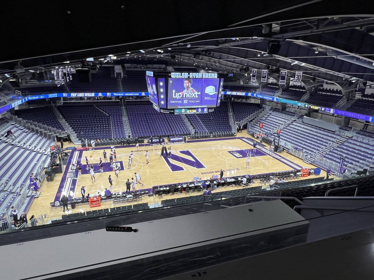 DaveEanet's tweet image. And here we go! A new season of @NUMensBball starts tonight vs Mercyhurst. @Billy4MayorZion joins me for pregame 7:45 CT on @ESPN1000 @varsity or at WGNRadio.com