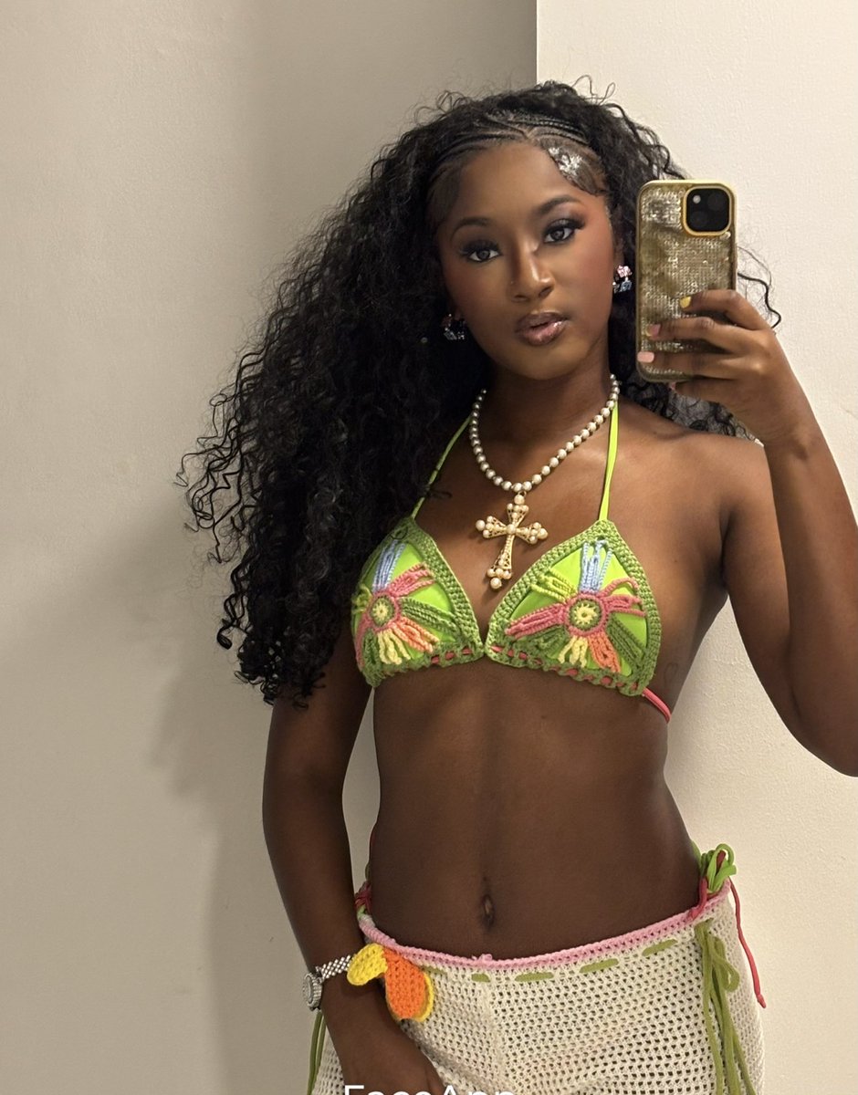 Vacay me >