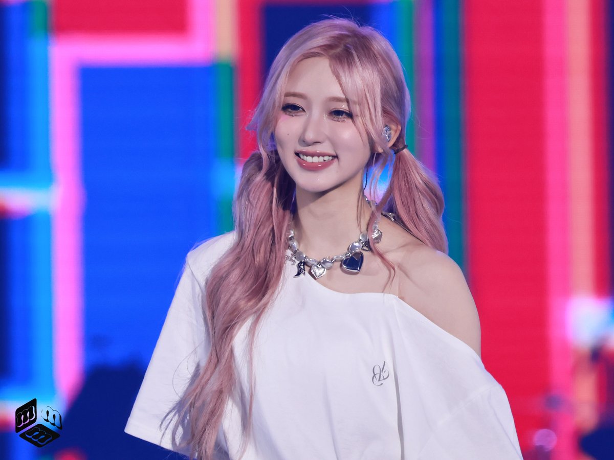 Gaeul 直筆サインボウル Gaeul 直筆サインボウル Gaeul 直筆サイン