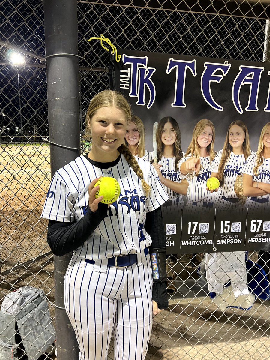 Annika Whitcomb and Kylie Kyle both had home runs in critical moments on bracket day to keep the team advancing. <a href="/CoachJoshBarnes/">Josh Barnes</a>
<a href="/MinesSoftball/">Mines Softball</a> <a href="/OKWUeagles_SB/">OKWU Softball</a> <a href="/FSCCSBHounds/">FSCC Softball</a> <a href="/BUCOSoftball/">Butler Softball</a> <a href="/SCCBobcats1/">SCC Bobcat Softball</a> <a href="/Gorilla_SFB/">Pitt State Softball 🥎</a> <a href="/ReiverSoftball/">Reiver Softball</a>