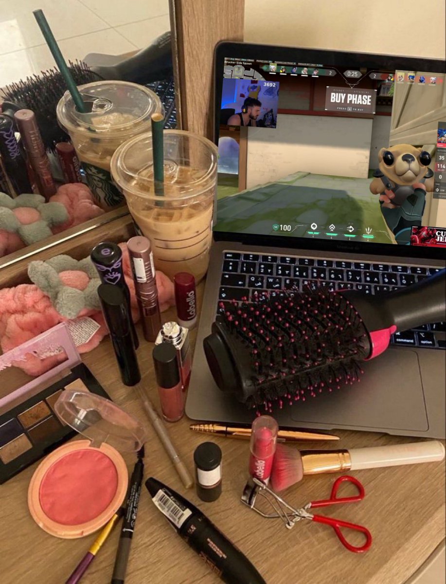 kermykai's tweet image. girl therapy